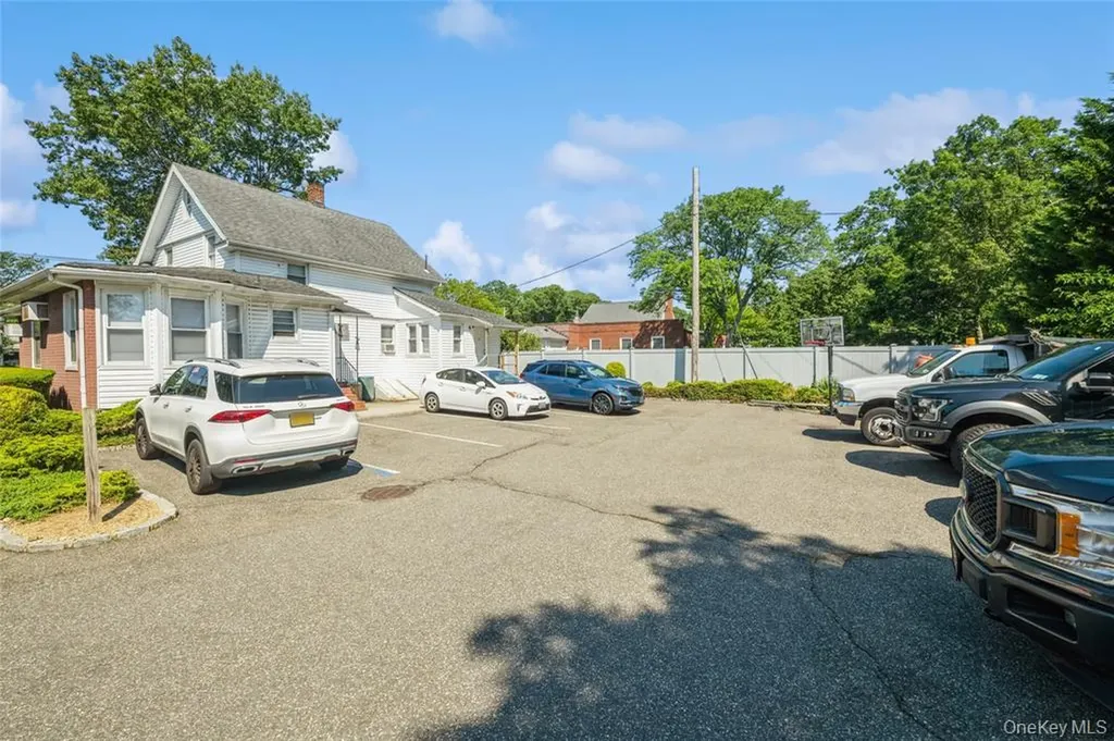 128 Merrick Avenue Merrick NY 11566