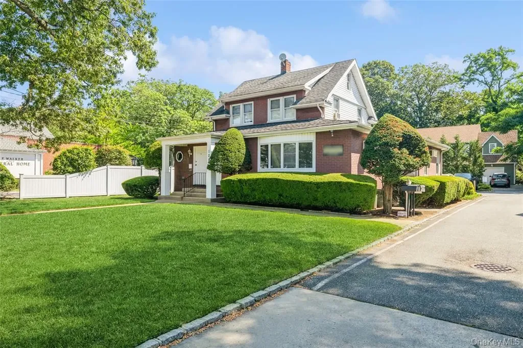 128 Merrick Avenue Merrick NY 11566