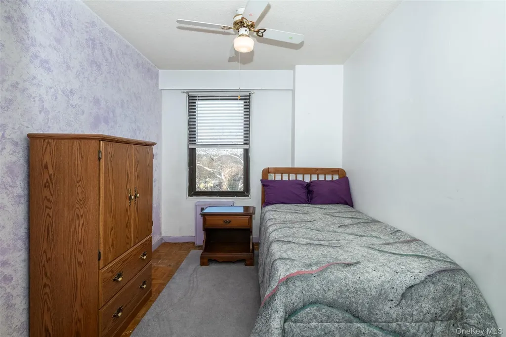 166 Pearsall Drive Mount Vernon NY 10552