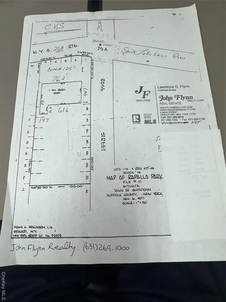 1217 25a N Smithtown NY 11787