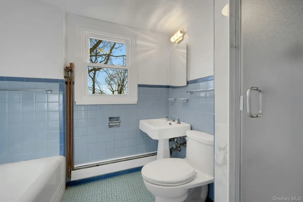 54 Rockland Avenue Yonkers NY 10705