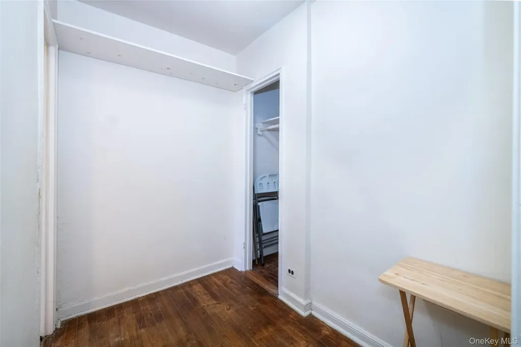 5639 Netherland Avenue Bronx NY 10471