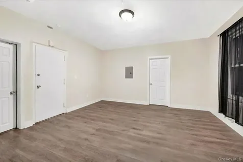 206 S 9th Avenue Mount Vernon NY 10550
