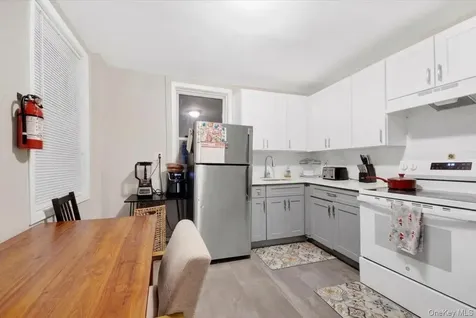 206 S 9th Avenue Mount Vernon NY 10550