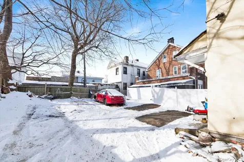 206 S 9th Avenue Mount Vernon NY 10550