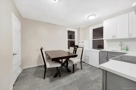 206 S 9th Avenue Mount Vernon NY 10550