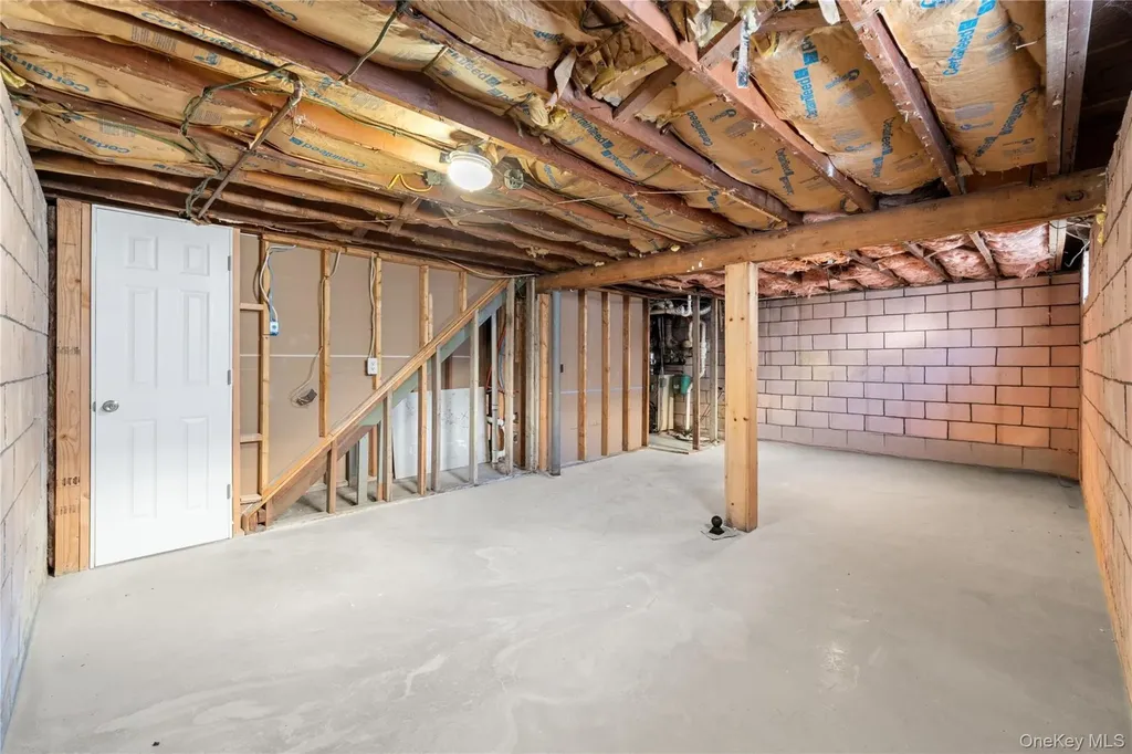 159 Noel Drive Centereach NY 11720
