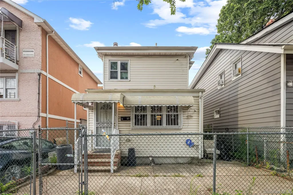 1805 Lacombe Avenue Bronx NY 10473