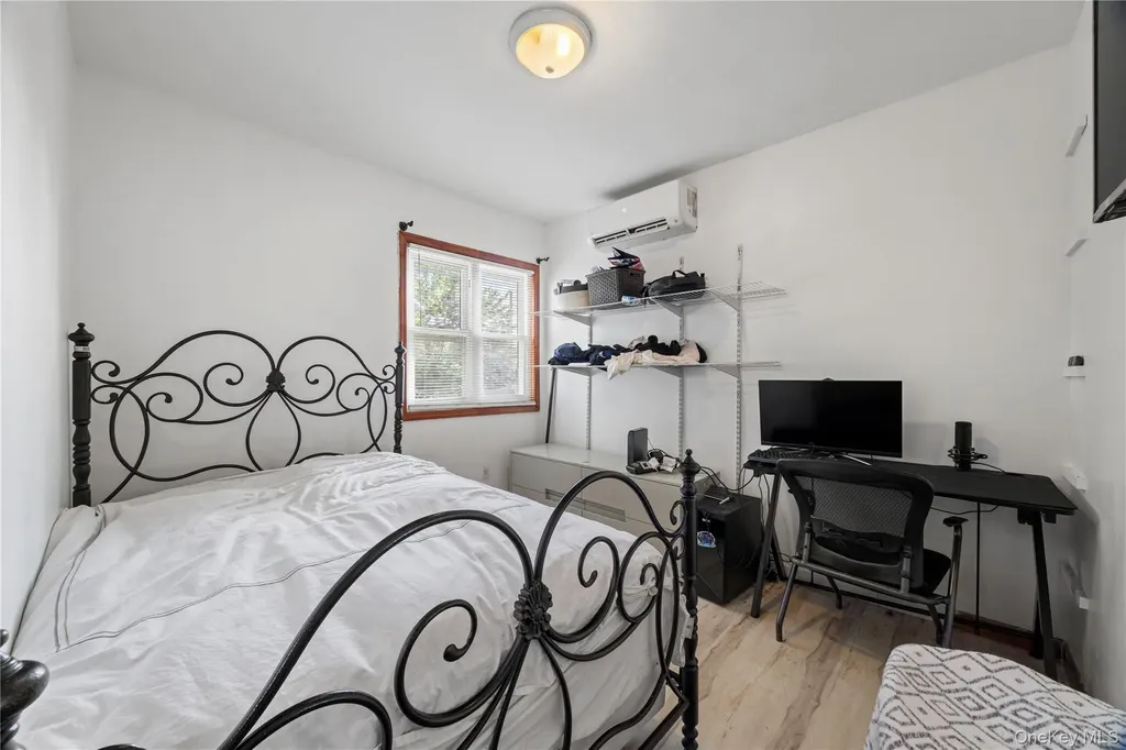1805 Lacombe Avenue Bronx NY 10473