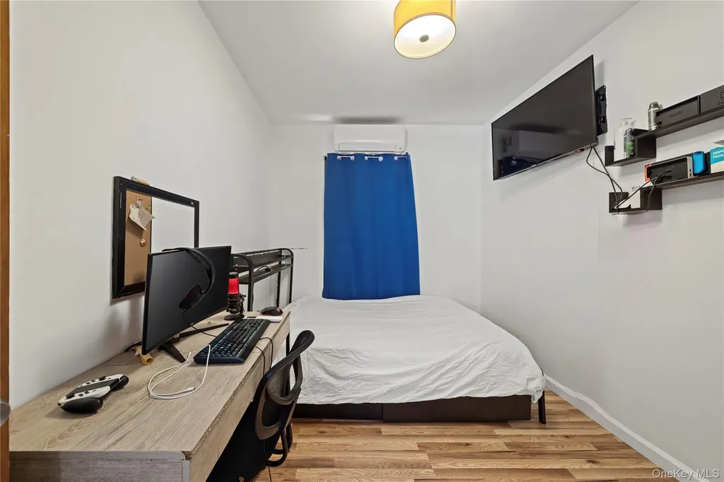1805 Lacombe Avenue Bronx NY 10473