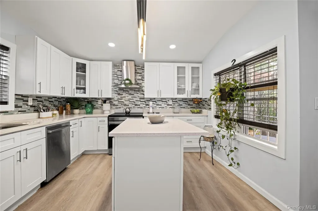 1805 Lacombe Avenue Bronx NY 10473