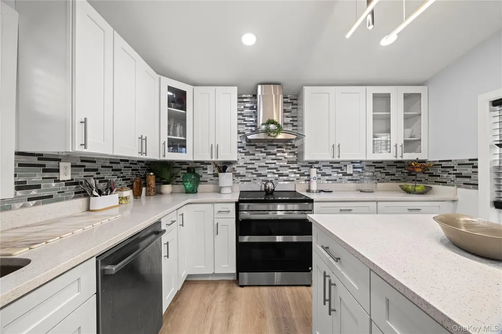 1805 Lacombe Avenue Bronx NY 10473