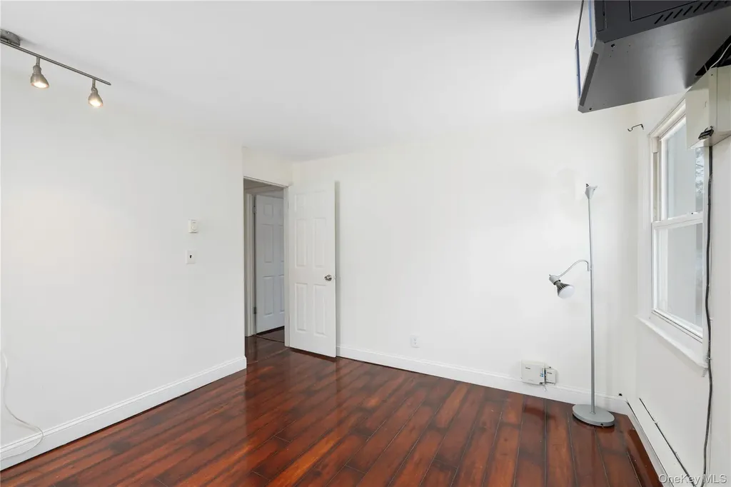 74 Lakeshore Drive E Carmel NY 10512