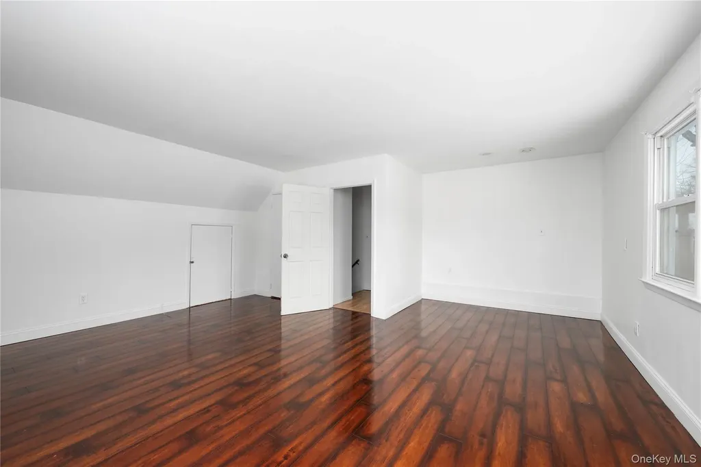 74 Lakeshore Drive E Carmel NY 10512