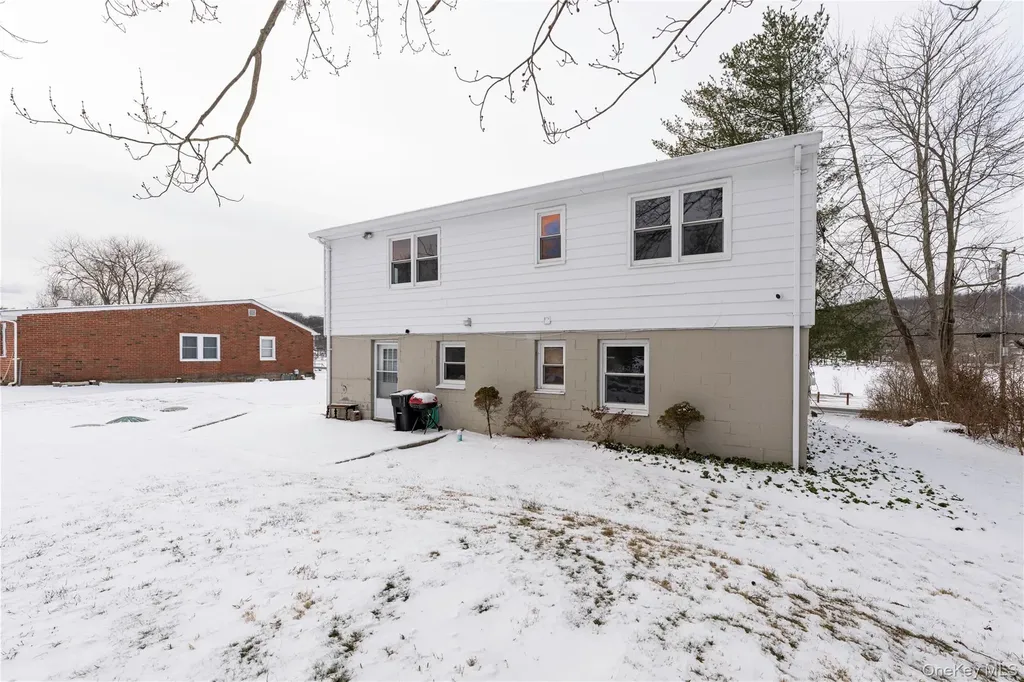 74 Lakeshore Drive E Carmel NY 10512