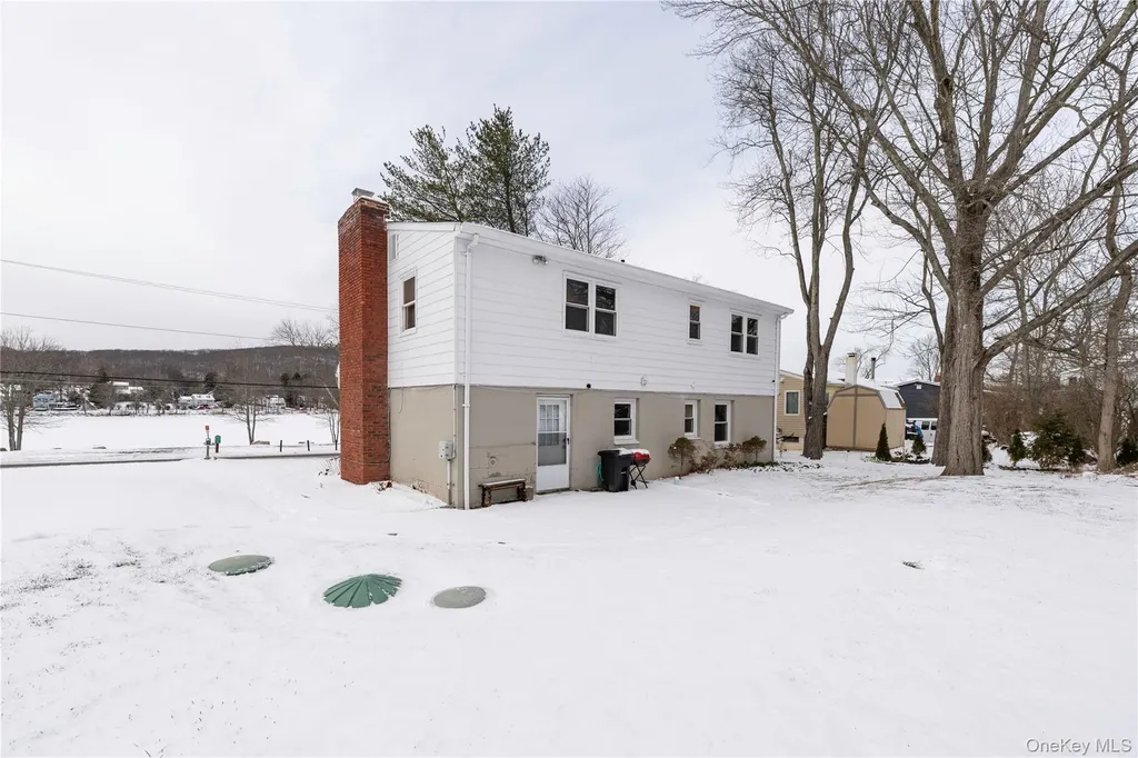 74 Lakeshore Drive E Carmel NY 10512