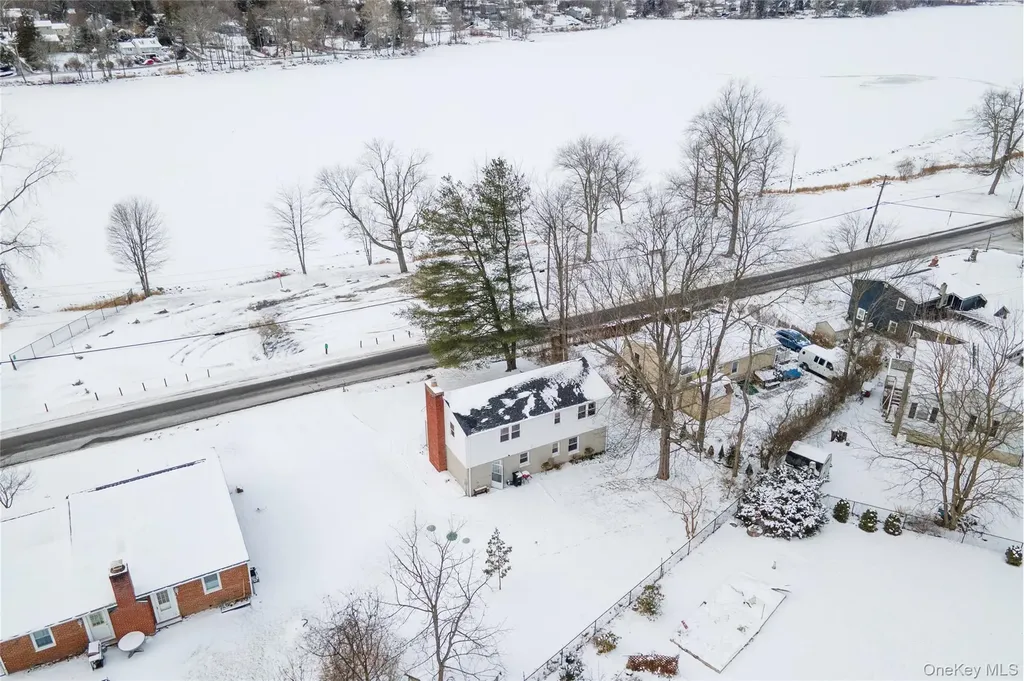 74 Lakeshore Drive E Carmel NY 10512
