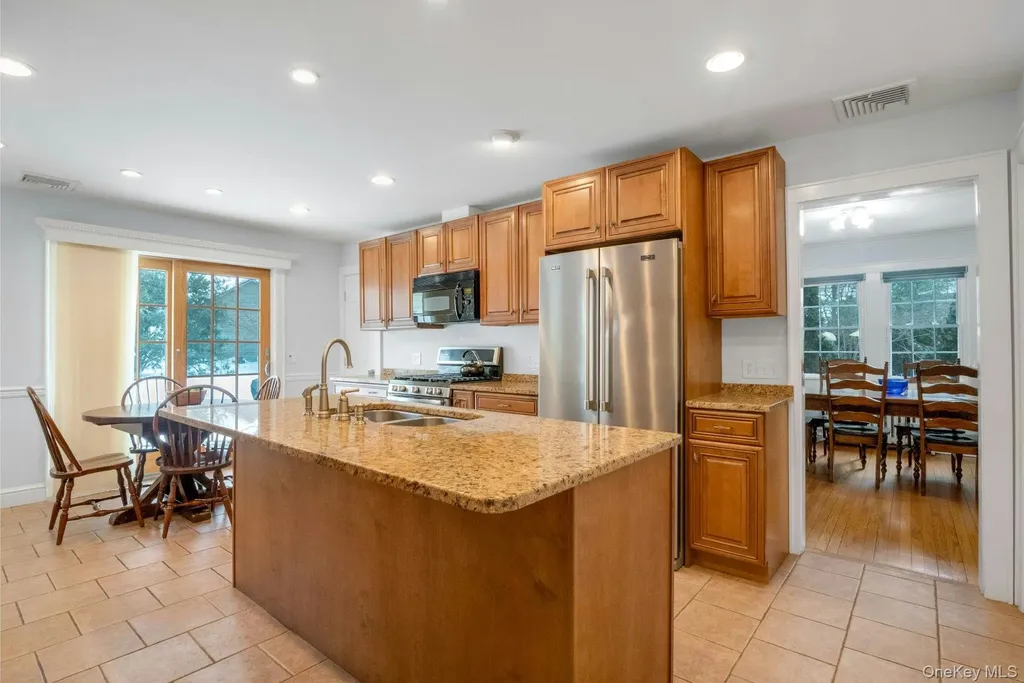 25 Maple Road Briarcliff Manor NY 10510