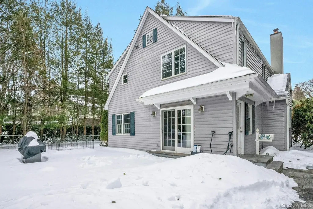 25 Maple Road Briarcliff Manor NY 10510