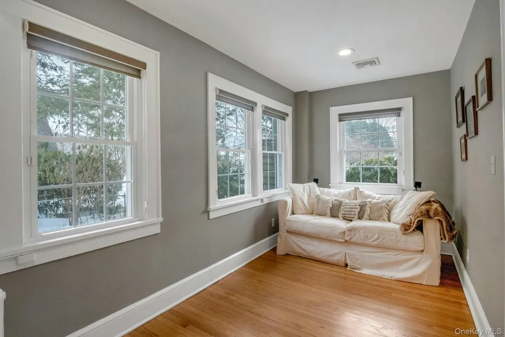 25 Maple Road Briarcliff Manor NY 10510