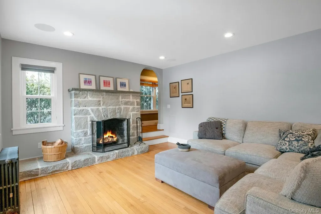 25 Maple Road Briarcliff Manor NY 10510