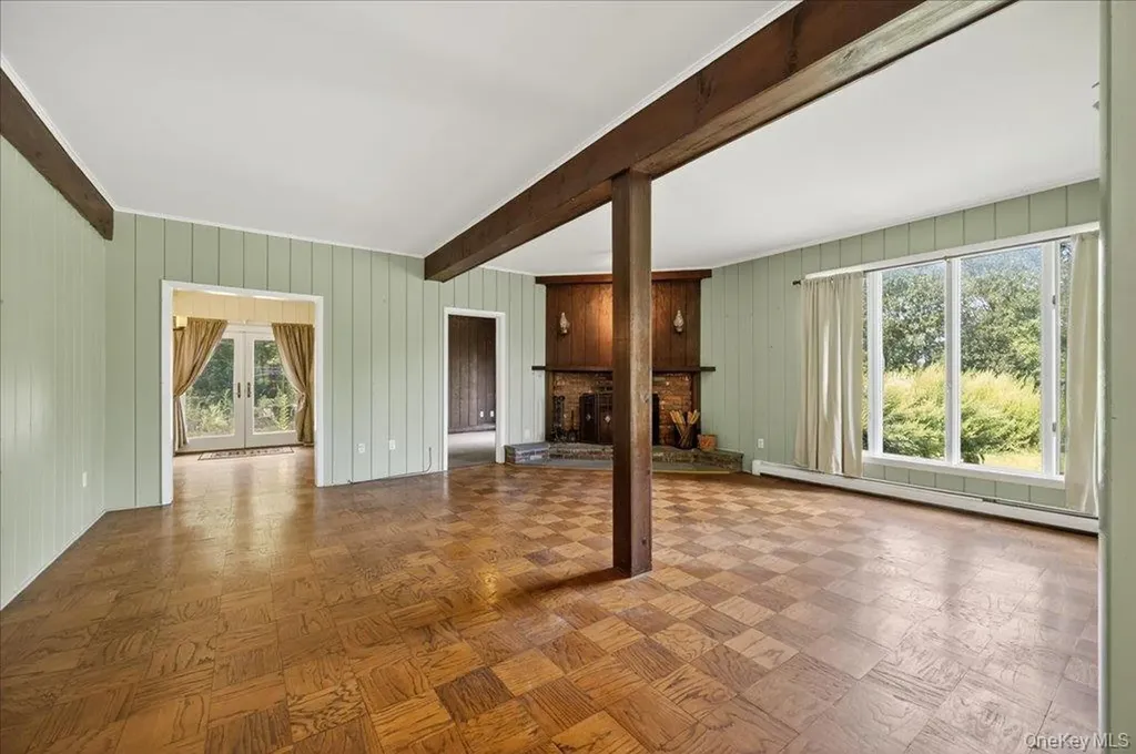 14 Moss Hill Road Holmes NY 12531