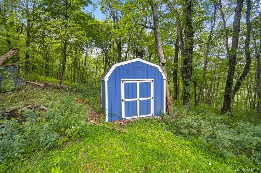 14 Moss Hill Road Holmes NY 12531