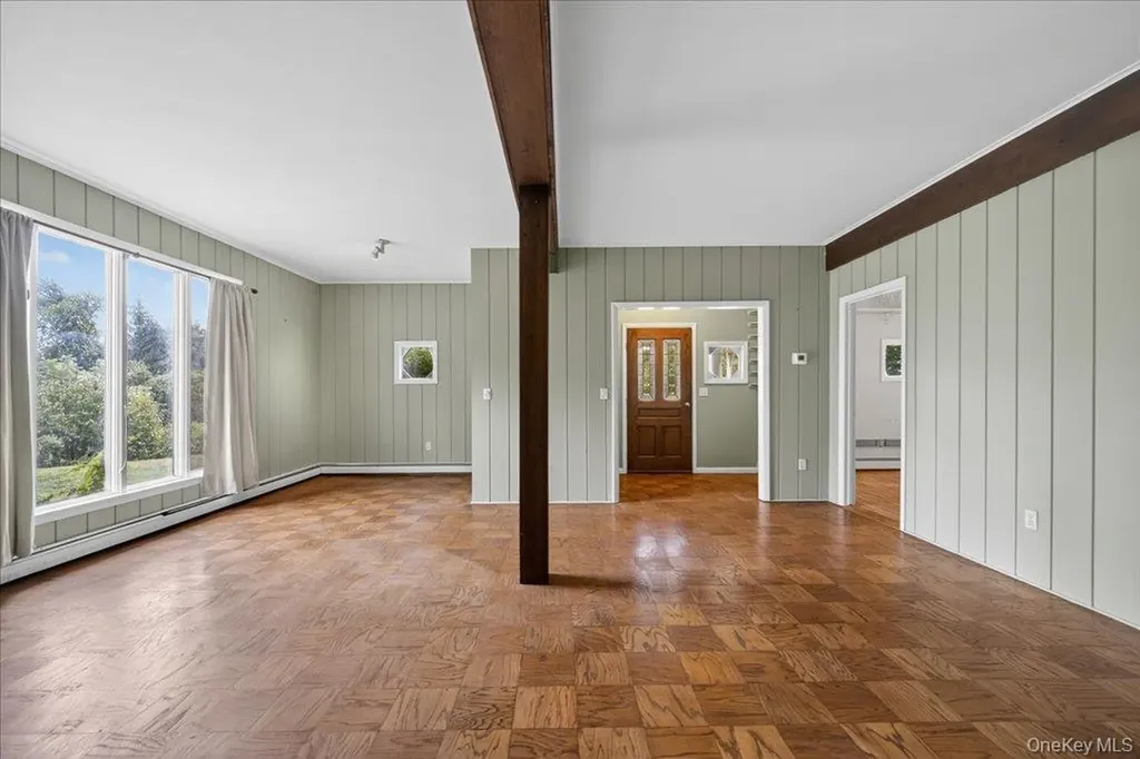 14 Moss Hill Road Holmes NY 12531