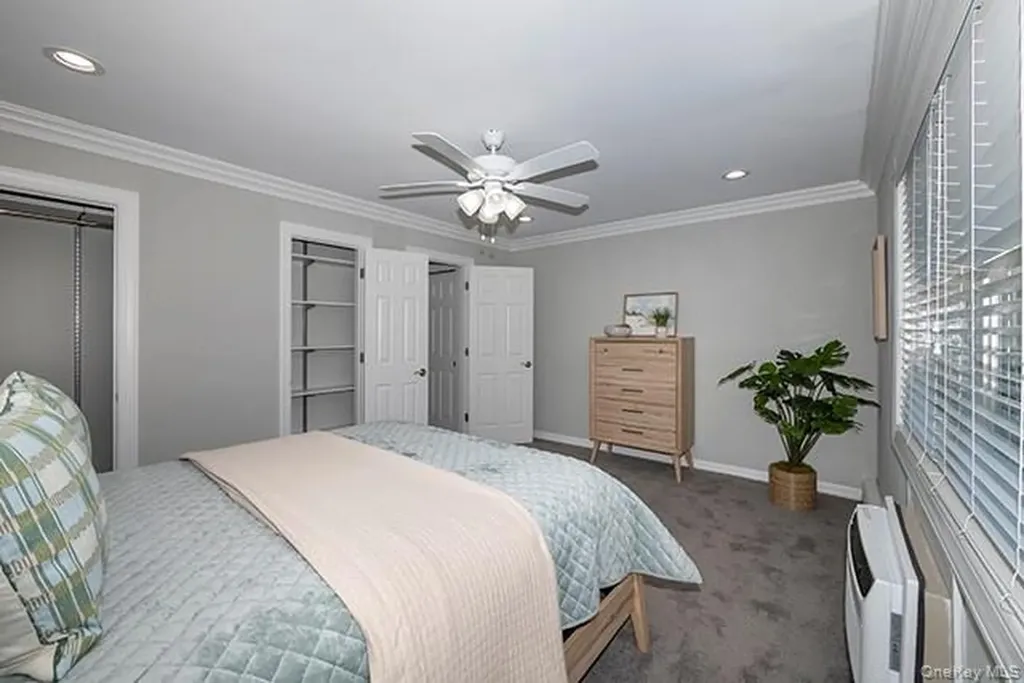 113 Terrace Bayport NY 11705