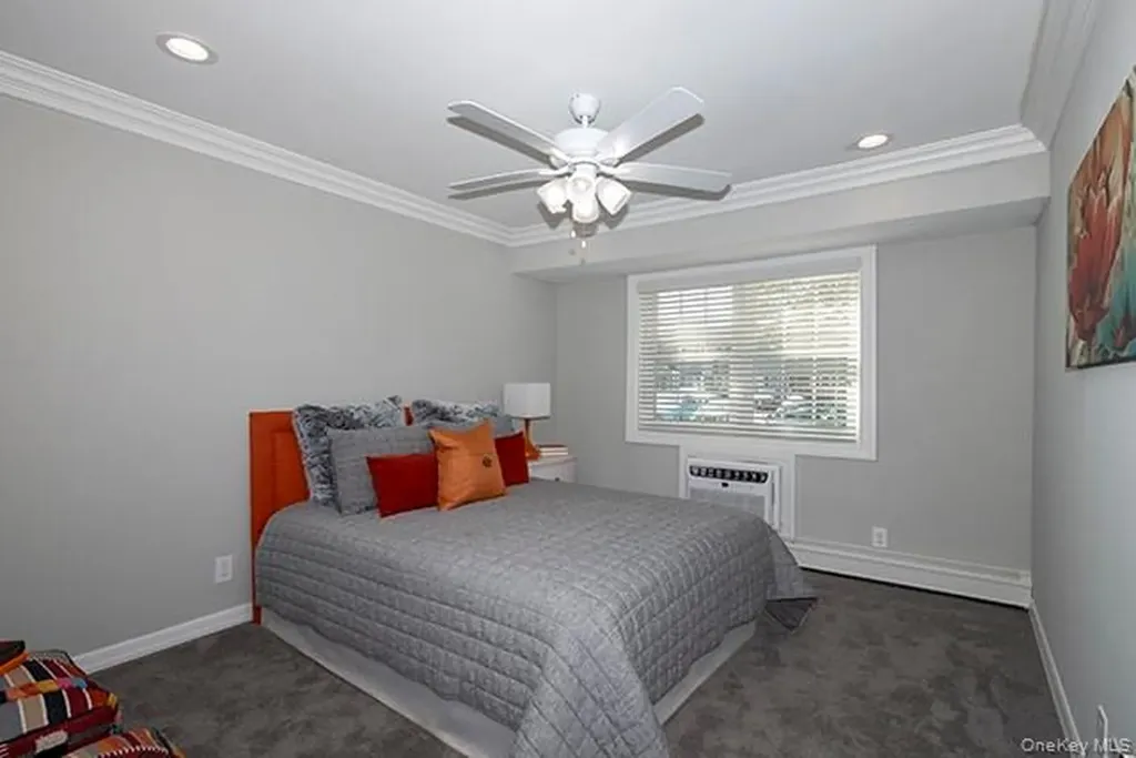 113 Terrace Bayport NY 11705