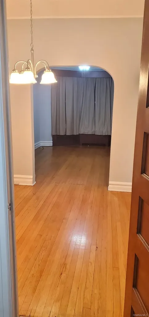 8633 76th Street Woodhaven NY 11421