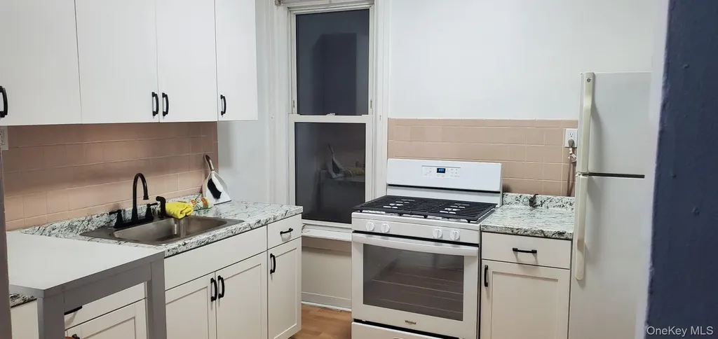 8633 76th Street Woodhaven NY 11421