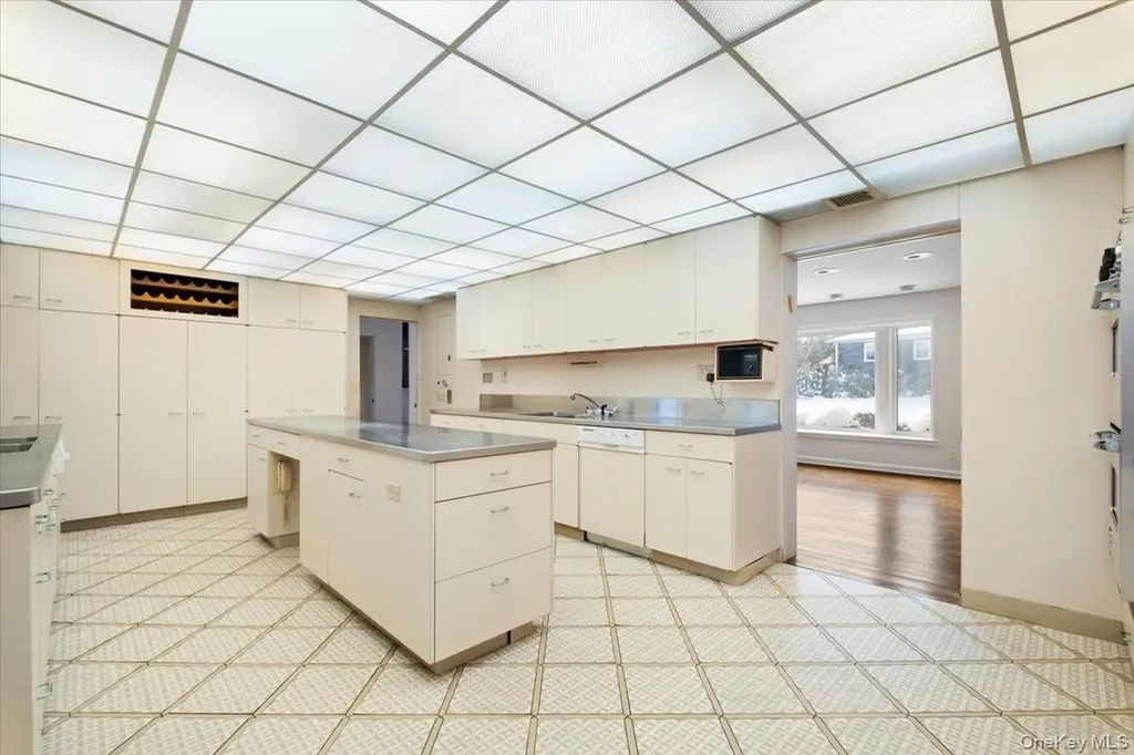 3 Runyon Place Scarsdale NY 10583