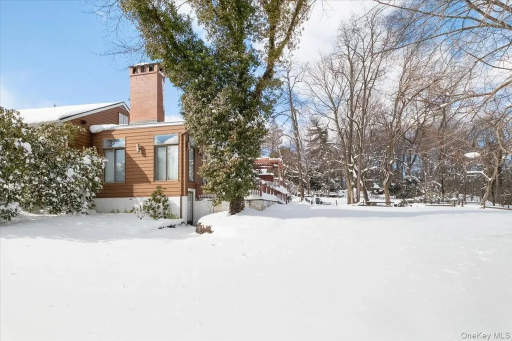 3 Runyon Place Scarsdale NY 10583