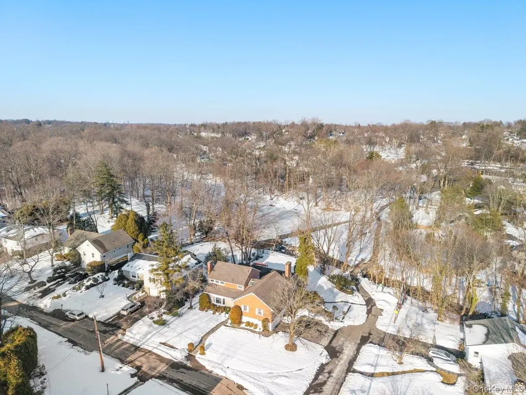 3 Runyon Place Scarsdale NY 10583
