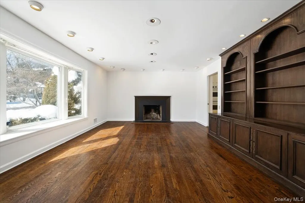 3 Runyon Place Scarsdale NY 10583