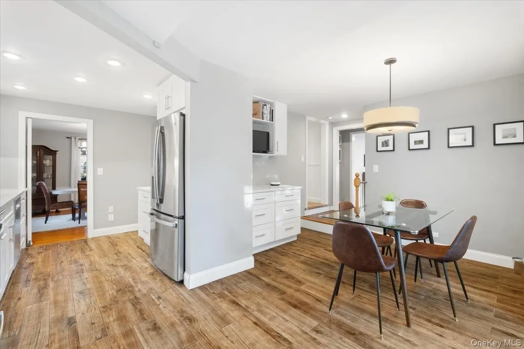 12 Stoneleigh Close Scarsdale NY 10583