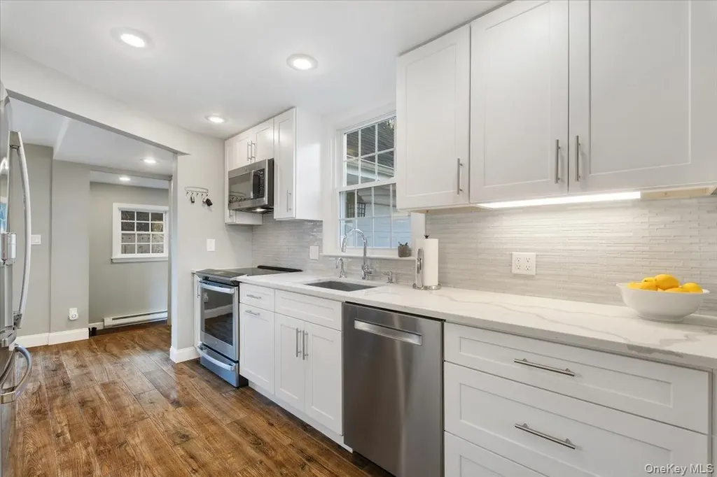 12 Stoneleigh Close Scarsdale NY 10583