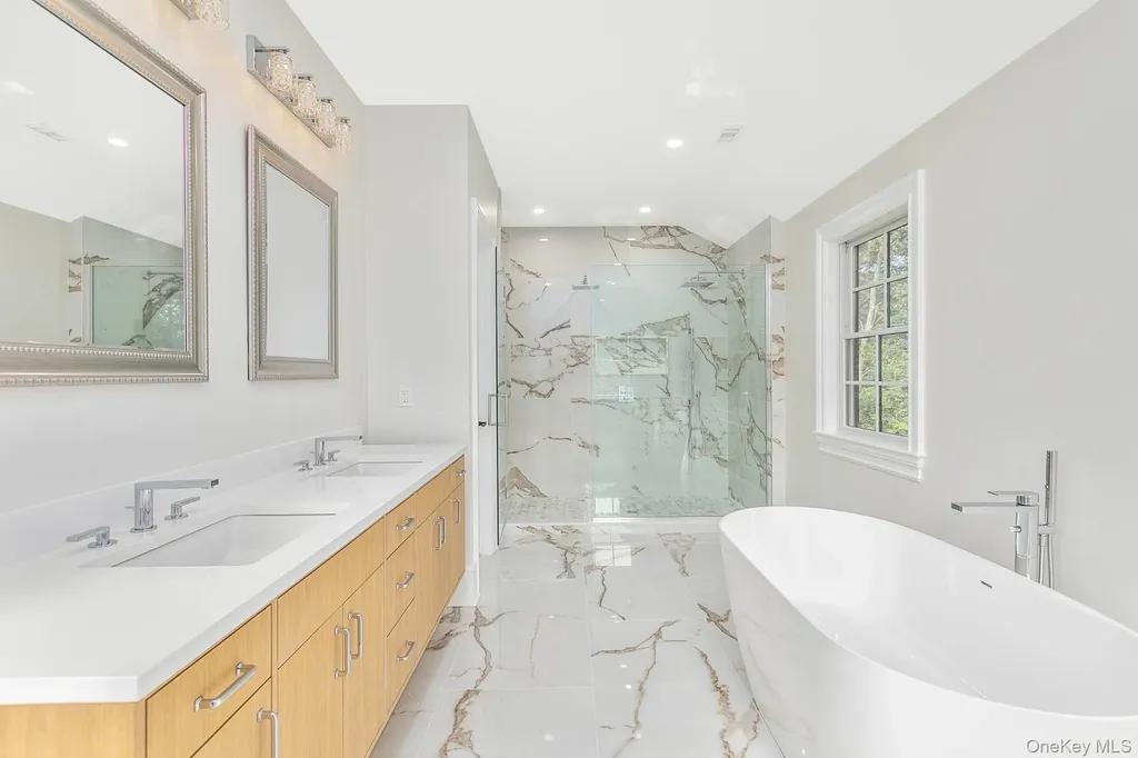 66 Peters Lane Westhampton Beach NY 11978