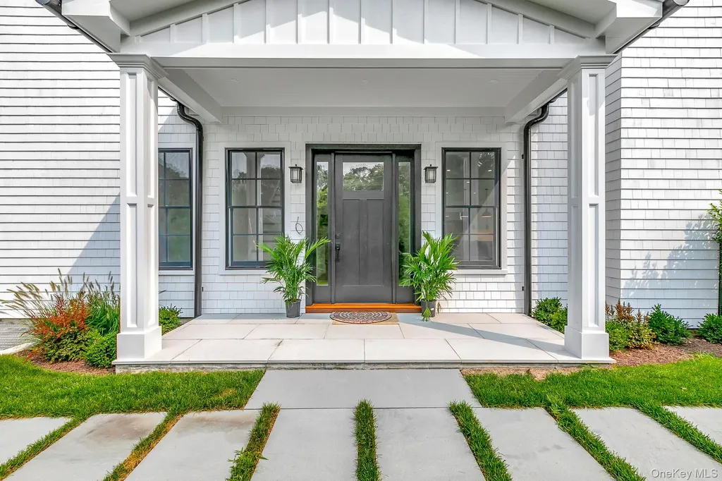 66 Peters Lane Westhampton Beach NY 11978