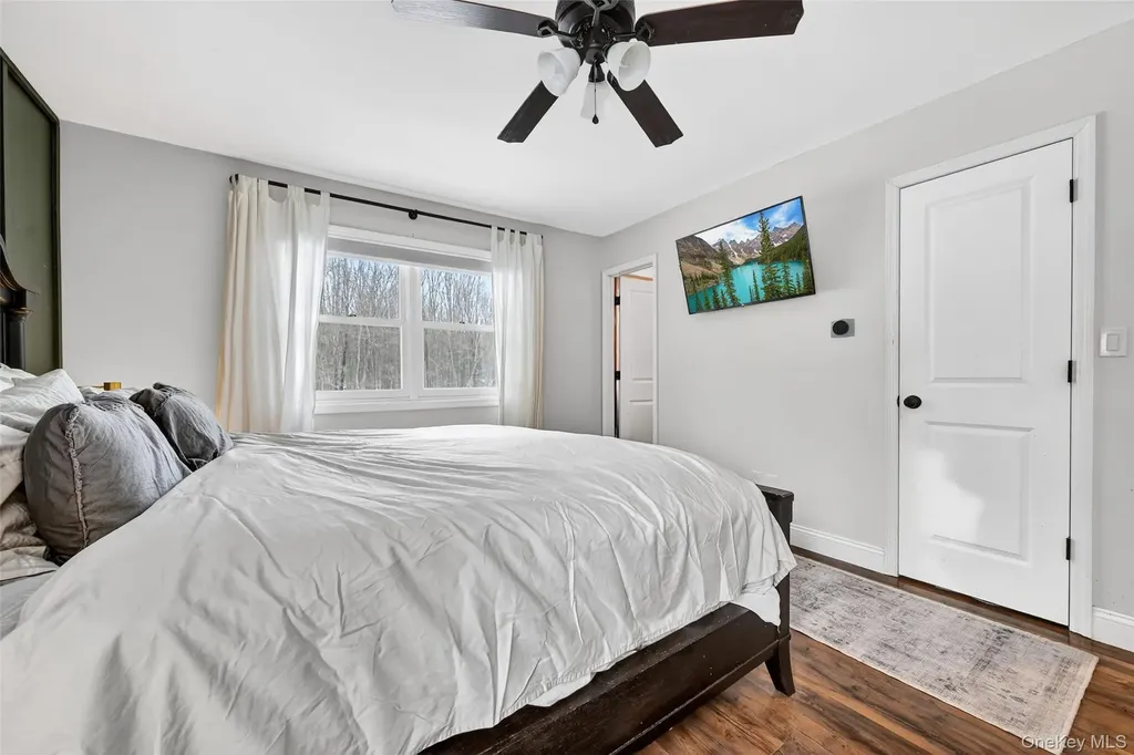 917 Scotchtown Collabar Road Middletown NY 10941
