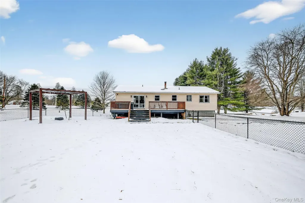 917 Scotchtown Collabar Road Middletown NY 10941