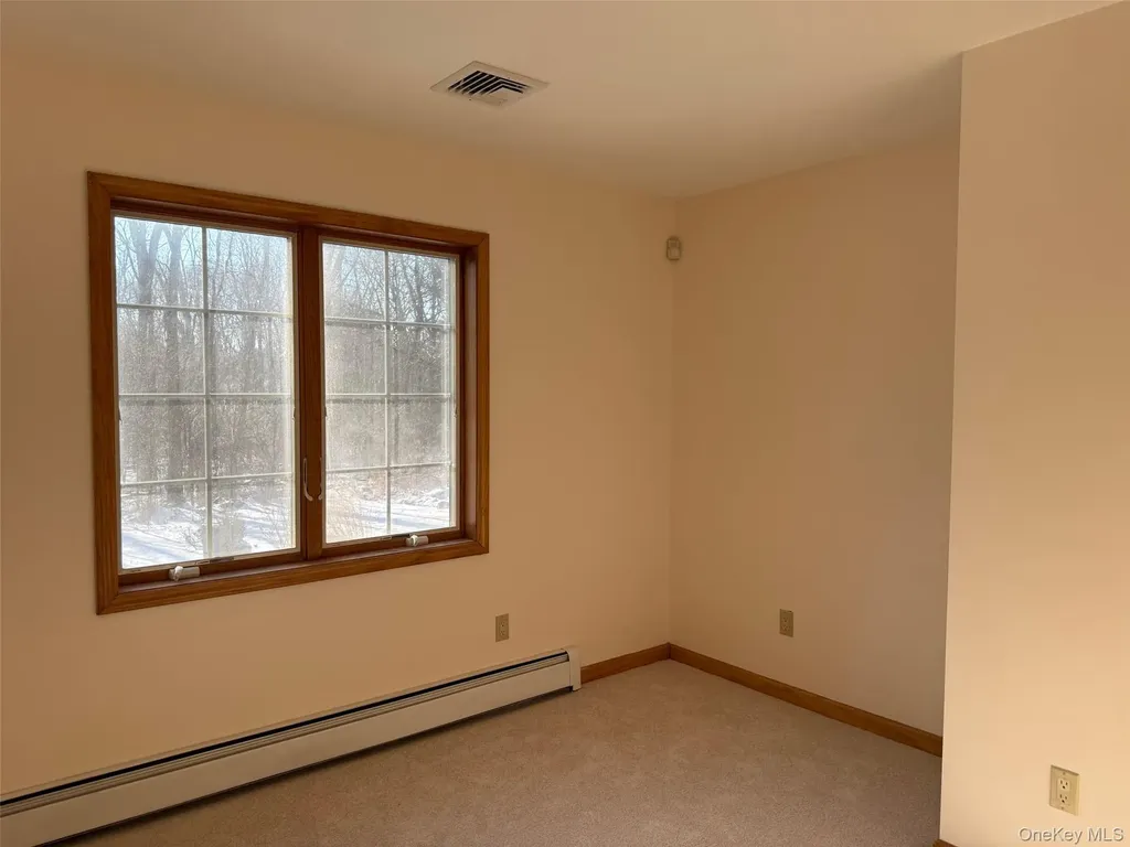 88 Pierce Circle New Hampton NY 10958