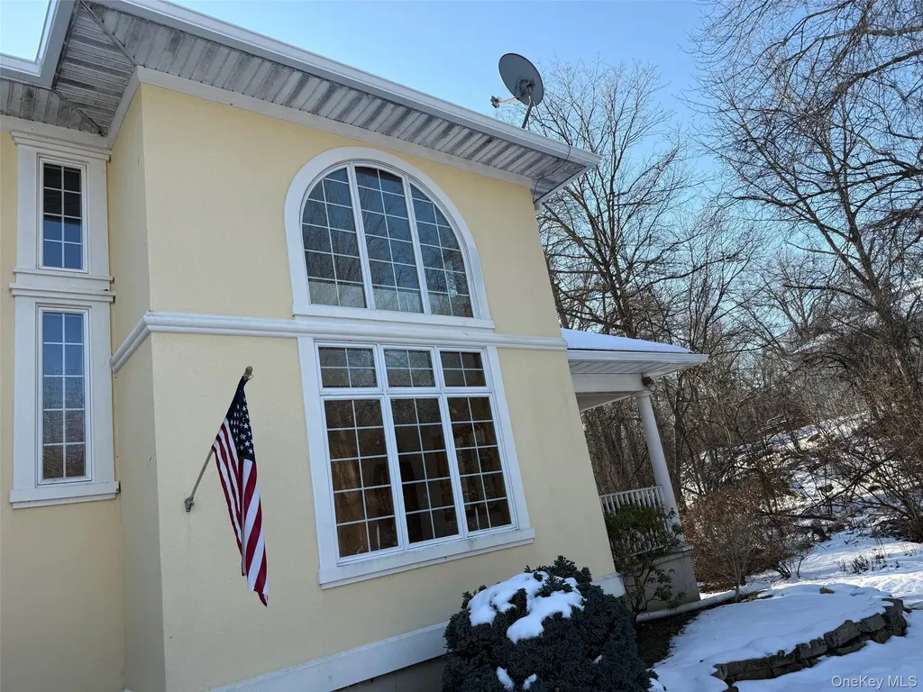 88 Pierce Circle New Hampton NY 10958