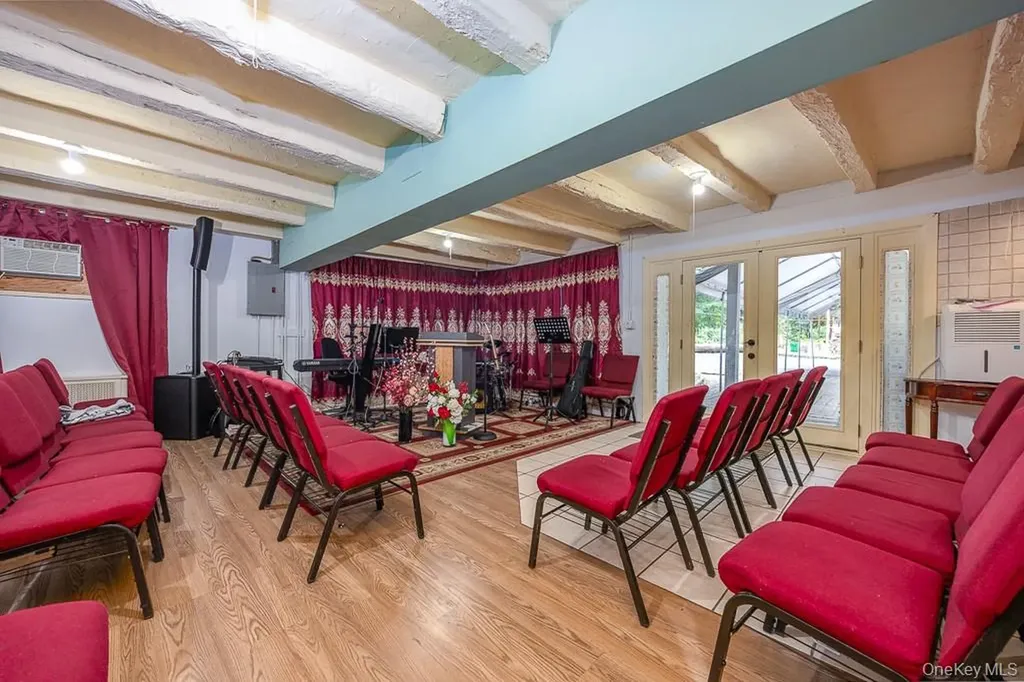 23 Sky Meadow Road Suffern NY 10901