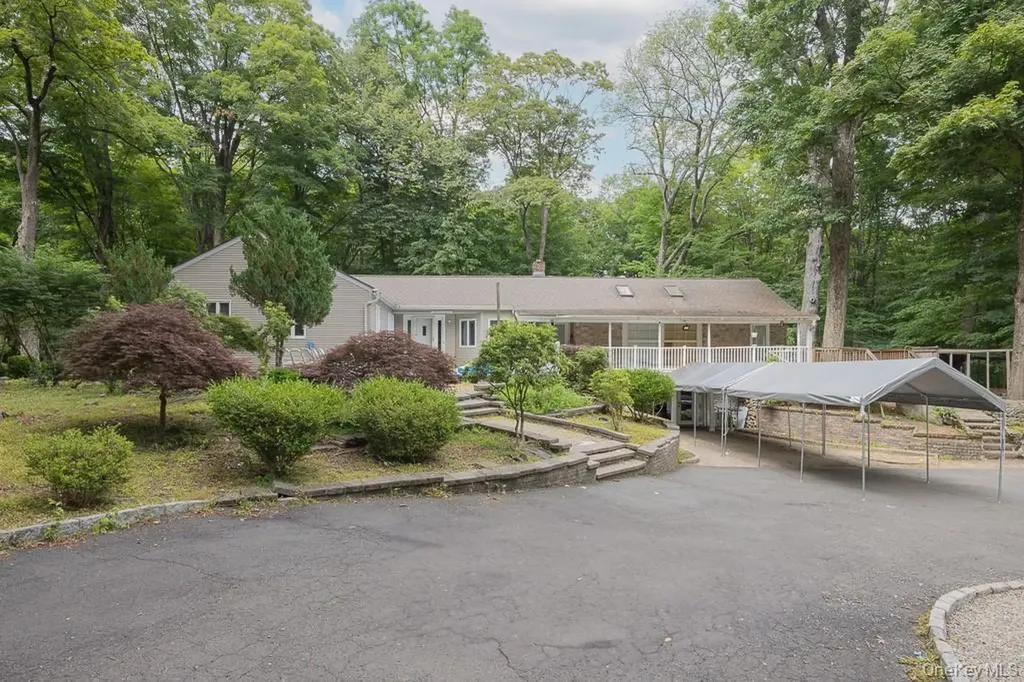 23 Sky Meadow Road Suffern NY 10901