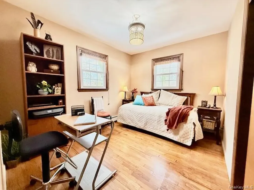 189 Beaver Drive Mastic Beach NY 11951