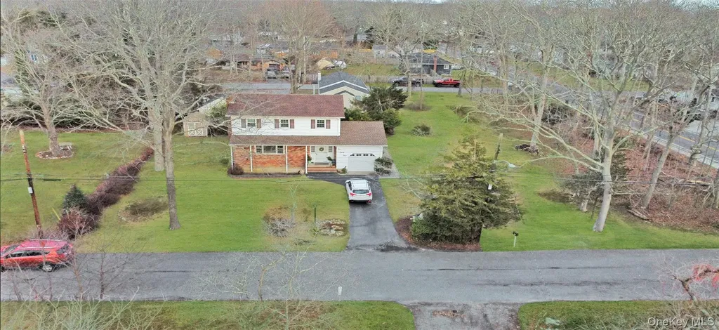189 Beaver Drive Mastic Beach NY 11951