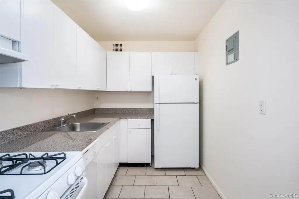 White Plains NY 10604