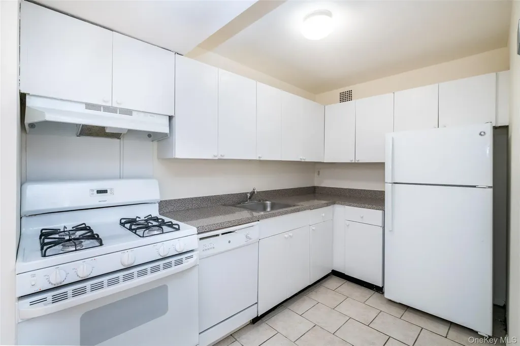 White Plains NY 10604